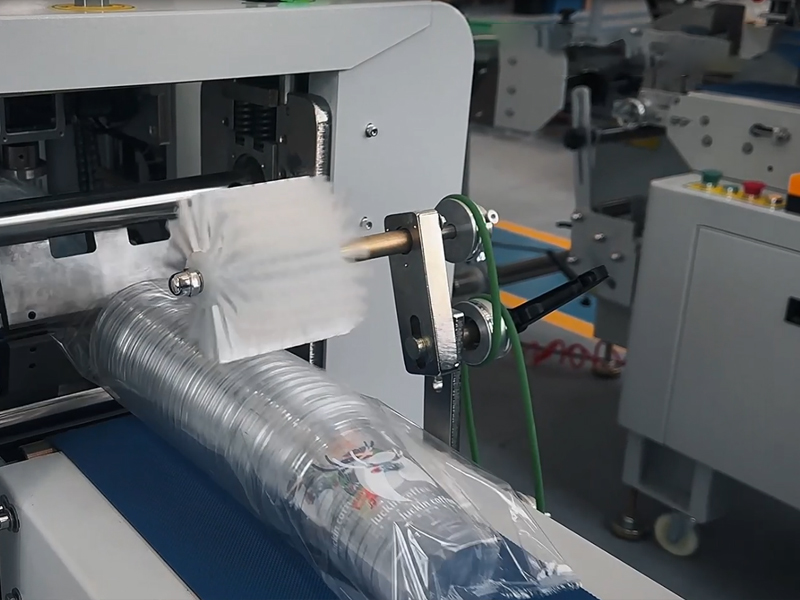 Automatic Pillow Packaging Machine